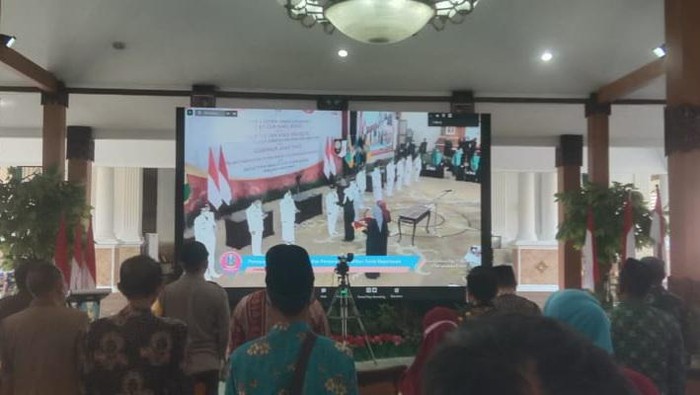 Sambut Kehadiran Bupati Usai Pelantikan, Warga Situbondo Dilarang Keras Konvoi