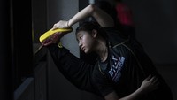 Pandemi virus Corona tak surutkan semangat para atlet Wushu Indonesia berlatih untuk mempersiapkan diri menyambut beragam kejuaraan wushu.