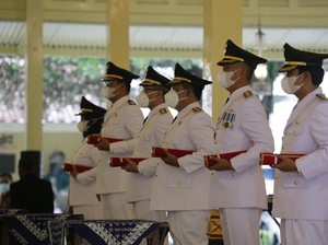 Lantik 3 Kepala Daerah, Sultan Yogya Pesan Tangani Pandemi-Pulihkan Ekonomi