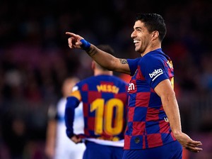Barcelona Rindukan Suarez seperti Real Madrid ke Ronaldo