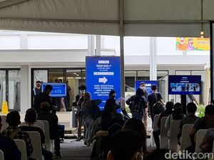 Klarifikasi Kemenkes soal Isu Puluhan Wartawan Terkapar Usai Vaksinasi