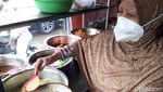 Nasi Uduk di Depok Ini Pakai Lauk Sultan, Semur Sengkel Rp 40 Ribu!