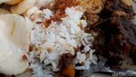 Nasi Uduk di Depok Ini Pakai Lauk Sultan, Semur Sengkel Rp 40 Ribu!