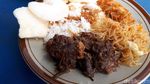 Nasi Uduk di Depok Ini Pakai Lauk Sultan, Semur Sengkel Rp 40 Ribu!