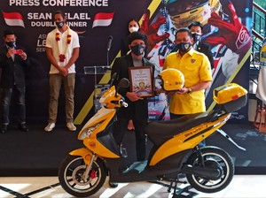 Bamsoet Tunjuk Atta Halilintar Jadi Presiden Motor Listrik