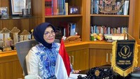 Liestiaty F Nurdin atau yang biasa dikenal dengan nama Lies adalah istri dari Guberner Sulawesi Selatan, Nurdin Abdullah. Sang suami baru saja terciduk KPK dalam Operasi Tangkap Tangan (OTT). Foto: Instagram @lies_nurdin