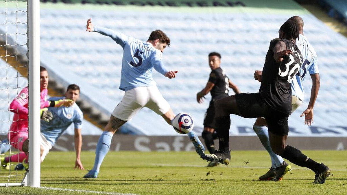 Babak I Manchester City vs West Ham tuntas 1-1 (AP/Martin Rickett)