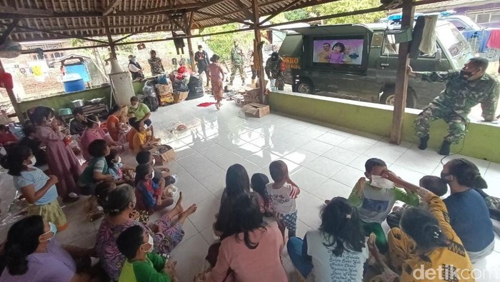 Mobil Si Hijau Multifungsi Milik Kodim Karawang