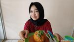 Sedapnya Bakso Lava Isi Keju Leleh dengan Guyuran Sambal