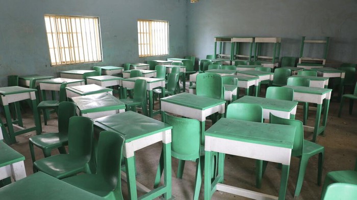 Penculikan massal kembali terjadi di Nigeria. Ratusan anak perempuan dinyatakan hilang setelah terjadi penyerbuan asrama sekolah di Zamfara.