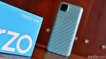 Punya pilihan warna Laser Black and Laser Blue. Foto: Adi Fida Rahman/detikINET