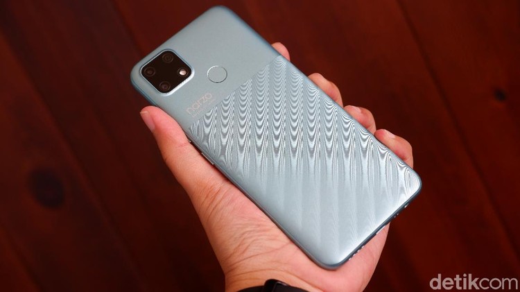 Realme Narzo 30a