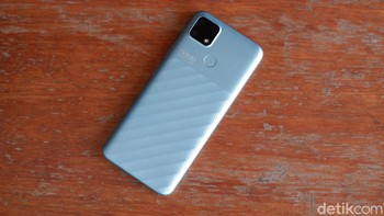 Realme memodali Narzo 30A dengan chipset MediaTek Helio G85 Foto: Adi Fida Rahman/detikINET