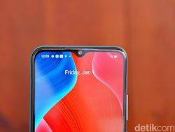 Unboxing Realme Narzo 30a, Calon HP Rp 1 Jutaan Bisa untuk Ngegame
