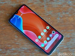 Unboxing Realme Narzo 30a, Calon HP Rp 1 Jutaan Bisa untuk Ngegame