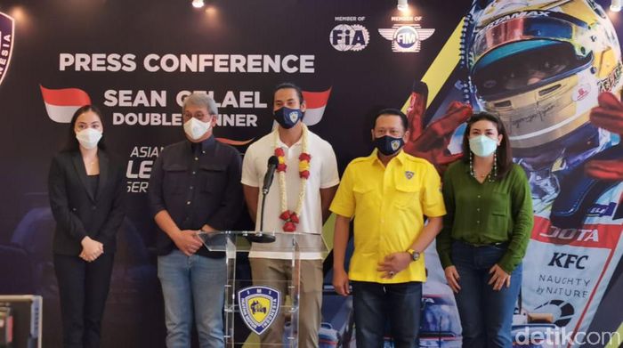 Sean Gelael Sean Gelael bertemu Ketua IMI Bambang Soesatyo