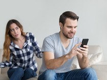 Kalender Jawa Kamis Legi 9 Januari 2025: Gampang Jealous