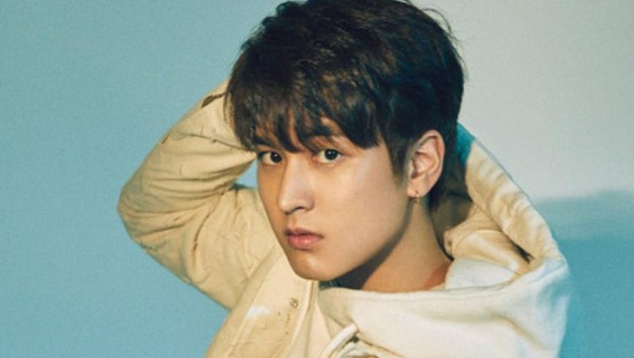 Chanwoo iKON memulai kariernya sebagai artis cilik sebelum debut jadi idola K-Pop.