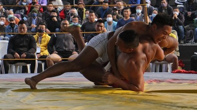 Melihat Lebih Dekat Gulat Tradisional di Perbatasan India-Myanmar