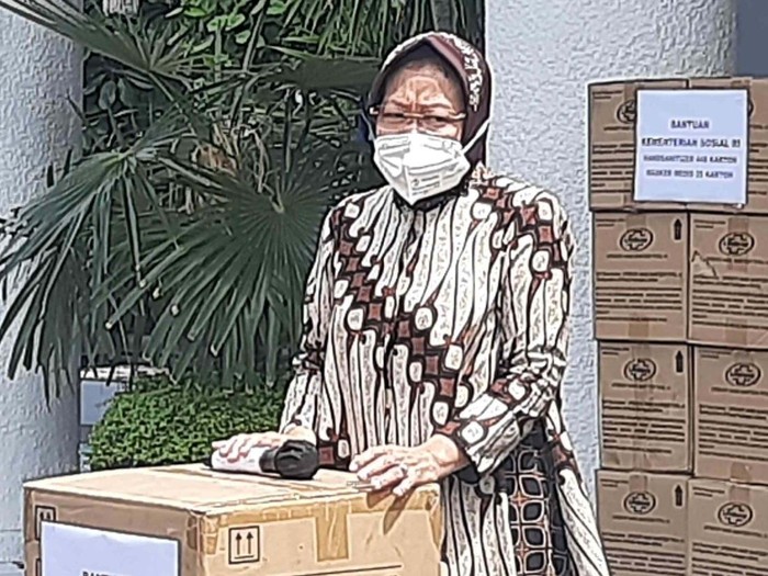 Mensos Risma Usul ke Presiden Supaya Daerah Mandiri Saat Ada Bencana