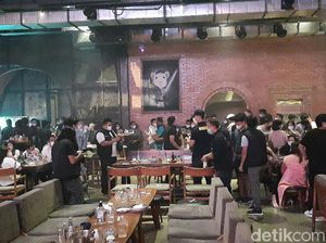 Masih Ada Kafe Buka hingga Tengah Malam Kala PPKM Mikro di Jakarta