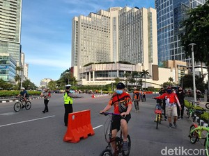 Pemobil Mercy di HI Kabur dan Tak Tolong Pesepeda Usai 2 Kali Menabraknya