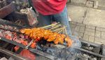 20 Sate Ayam Madura Enak Ada di Sini
