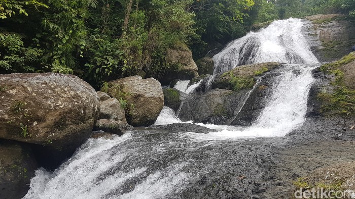 Air Terjun Indo Rannuang Polewali Mandar