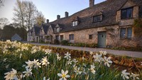Desa Bibury terletak di wilayah Gloucestershire, Inggris. (Getty Images/iStockphoto)