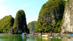 Foto: Desa Terapung Tersembunyi di Balik Ha Long Bay