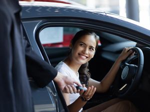 Banyak Dipilih, Ini Untungnya Beli Mobil Secara Kredit