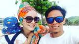Viral Bule Cantik Dinikahi Pria Indonesia, Hidup Sederhana Masak di Gubuk