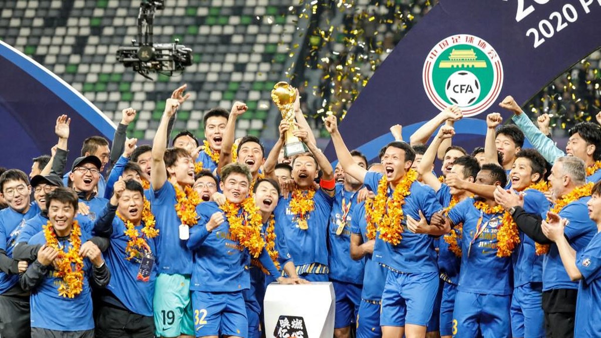Jiangsu Suning dibubarkan tak sampai empat bulan usai menjuarai Liga China (AFP/STR)