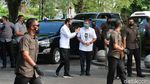 Jokowi Tinjau Vaksinasi Massal di Benteng Vredeburg Yogyakarta