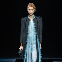 Koleksi busana terbaru Giorgio Armani Fall/Winter 2021.  Foto: dok. Courtesy of Giorgio Armani