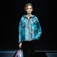 Koleksi busana terbaru Giorgio Armani Fall/Winter 2021. Foto: dok. Courtesy of Giorgio Armani