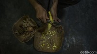 Jamu tradisional yang terkenal mampu mengobati sejumlah penyakit ia dalami dan mulai memodernkan jamu agar dapat dikonsumsi warga dengan kekinian.  