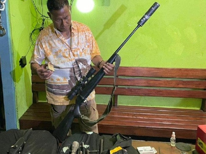 Polres Merauke menangkap 3 orang pembuat senpi rakitan.