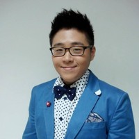 Pemeran Boboho bernama asli Shao Wen Hao. Setelah kejayaannya sebagai shaolin cilik, ia sempat vakum dari akting karena ingin fokus belajar. Pria 31 tahun ini kembali mencoba peruntungannya di industri film dengan membintangi ‘Latter Days’, sayangnya kesuksesan belum berpihak padanya. Kini Shao Wen Hao dikabarkan bekerja menjual es krim dan paruh waktu di beberapa restoran. Foto: dok. Weibo/Istimewa