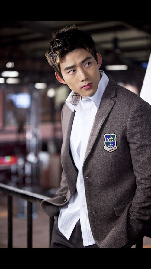 Taecyeon 2PM