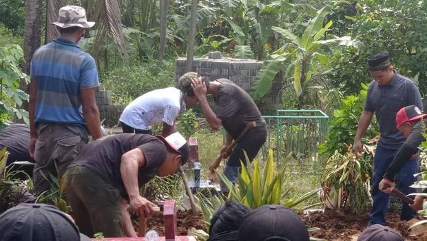 teroris meninggal