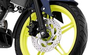 Sedangkan warna kuning disematkan pada Casting Wheel (velg) membuatnya tampak berbeda dan lebih mentereng. Foto: Yamaha Indonesia Motor Manufacturing (YIMM)