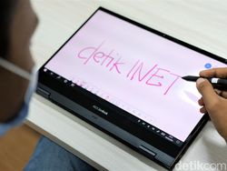 Asus ZenBook Flip S, Laptop Premium Rp 25 Juta