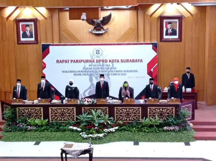 DPRD Surabaya