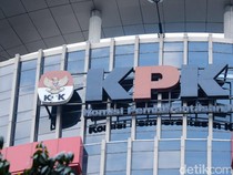 KPK Tetapkan Bupati Kapuas Kalteng dan Istri Tersangka Korupsi!