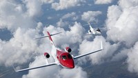 Tahun 2021 juga menjadi catatan baru bagi HondaJet. Sebab pabrikan asal Jepang itu juga telah mengirimkan HondaJet ke-200 di akhir Desember 2021 dan telah melampaui 100.000 jam terbang dari semua armada HondaJet di seluruh dunia pada bulan Januari 2022. Foto: Honda