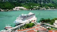 Oceania (71%) didirikan pada tahun 2002. Ia menawarkan empat kapal pesiar yang dapat menampung 684 tamu, dan dua yang dapat menampung hingga 1.250 tamu (Foto: Oceania Cruises/Facebook)