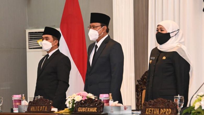 Khofifah: Pasuruan Bisa Jadi Singapuranya Jawa Timur Dipimpin Gus Ipul Khofifah: Pasuruan Bisa Jadi Singapuranya Jawa Timur Dipimpin Gus Ipul