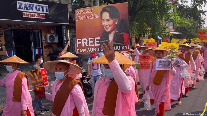 Menlu ASEAN Akan Rapat, Berupaya Redam Eskalasi Kekerasan di Myanmar