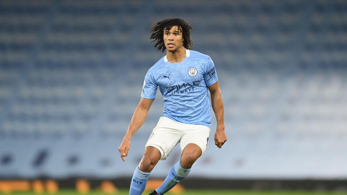 Nathan Ake jarang main, cedera terus (Getty Images/Michael Regan)